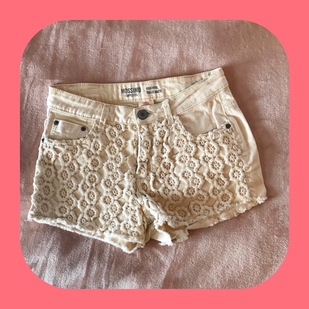 🌸Cream Denim Shorts🌸